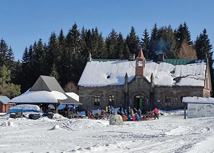 Enjoyharrachov - Atraktivni Slunny Klimatizovany 14 V Centru Se Saunou, Parkovanim, Wifi-wlan, Sat, Herni Konzoli, Pc S Win 10, Netflix Zdarma A Moznosti Dobijeni Auta S Vyhledem Na Certovu Horu Se Skokanskymi Mustky Jen 150m Od Lanovky