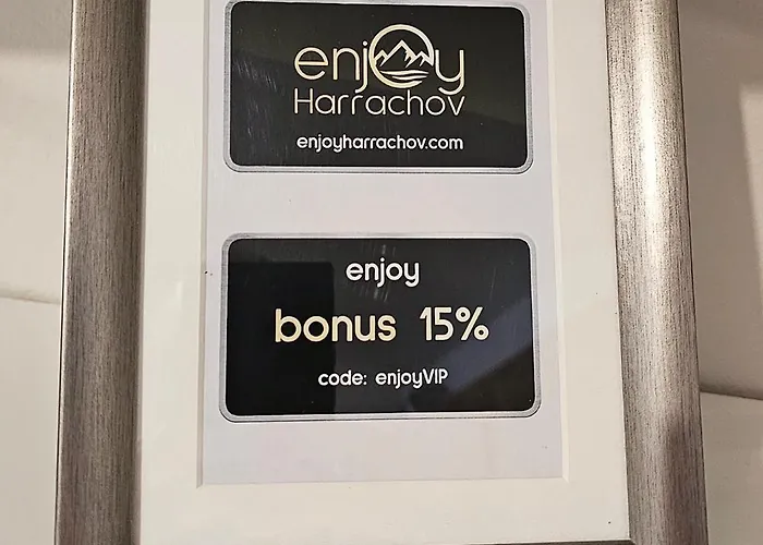 Enjoyharrachov - Atraktivni Slunny Klimatizovany 14 V Centru Se Saunou, Parkovanim, Wifi-wlan, Sat, Herni Konzoli, Pc S Win 10, Netflix Zdarma A Moznosti Dobijeni Auta S Vyhledem Na Certovu Horu Se Skokanskymi Mustky Jen 150m Od Lanovky