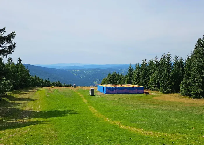 아파트 Enjoyharrachov - Atraktivni Slunny Klimatizovany 14 V Centru Se Saunou, Parkovanim, Wifi-wlan, Sat, Herni Konzoli, Pc S Win 10, Netflix Zdarma A Moznosti Dobijeni Auta S Vyhledem Na Certovu Horu Se Skokanskymi Mustky Jen 150m Od Lanovky 하라포프