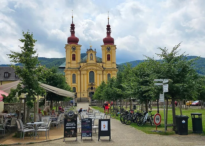 Enjoyharrachov - Atraktivni Slunny Klimatizovany 14 V Centru Se Saunou, Parkovanim, Wifi-wlan, Sat, Herni Konzoli, Pc S Win 10, Netflix Zdarma A Moznosti Dobijeni Auta S Vyhledem Na Certovu Horu Se Skokanskymi Mustky Jen 150m Od Lanovky 아파트