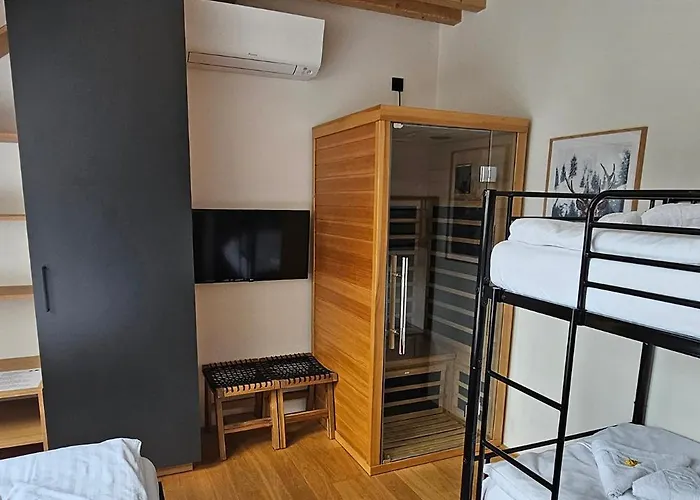 Enjoyharrachov - Atraktivni Slunny Klimatizovany 14 V Centru Se Saunou, Parkovanim, Wifi-wlan, Sat, Herni Konzoli, Pc S Win 10, Netflix Zdarma A Moznosti Dobijeni Auta S Vyhledem Na Certovu Horu Se Skokanskymi Mustky Jen 150m Od Lanovky * 하라포프